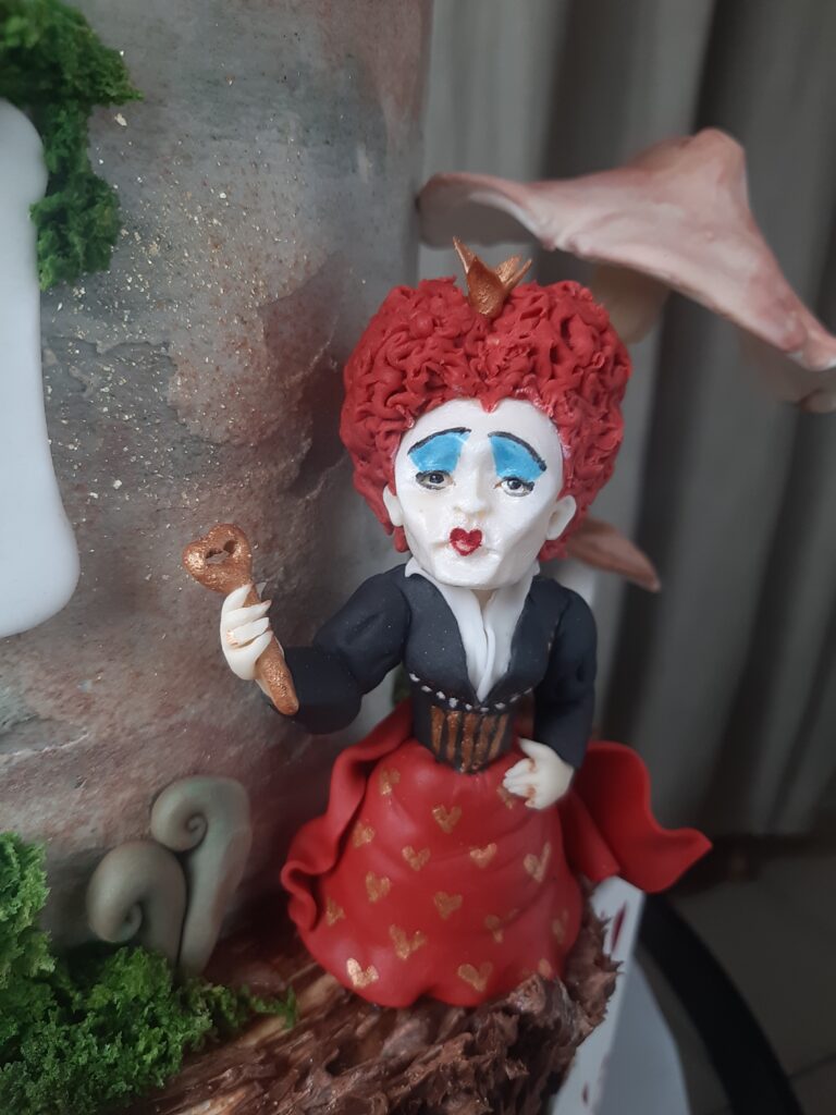 Alicja w Krainie Czarów Tort
