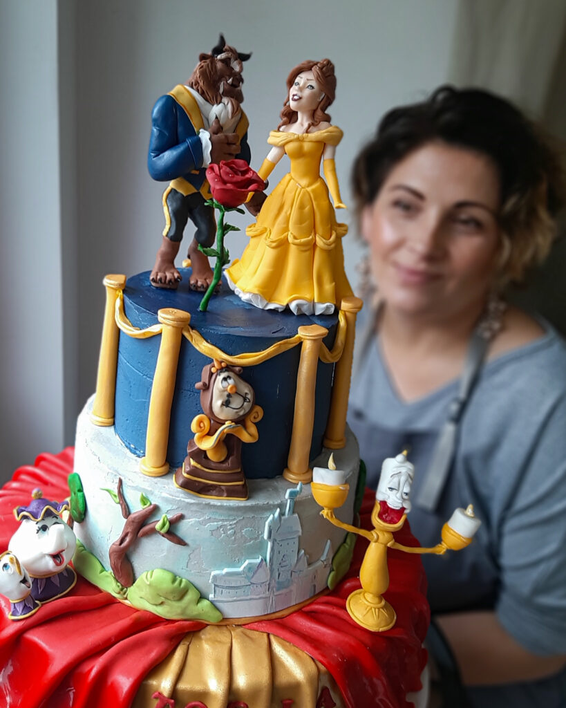 Tort Piękna i Bestia