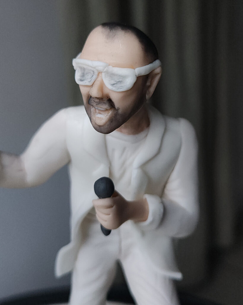 Figurka na tort Igo