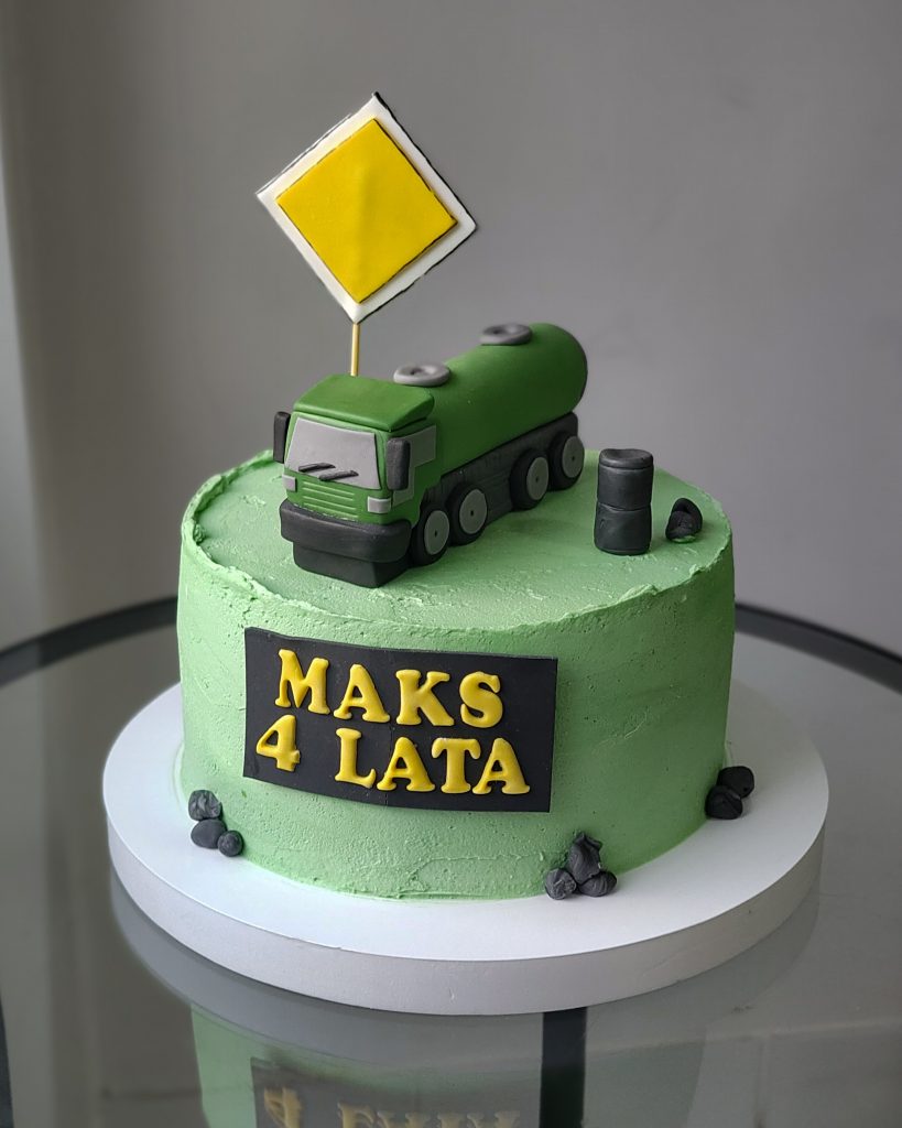 Tort dla dziecka z cysterną